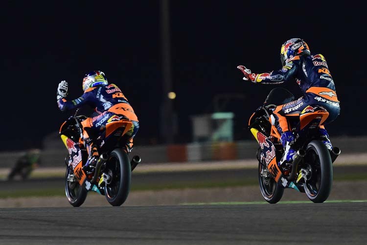 Die Red Bull KTM Ajo-Teamkollegen Brad Binder und Bo Bendsneyder