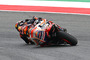 Marc Márquez beim Rad-an-Rad-Kampf gegen Jack Miller (KTM)