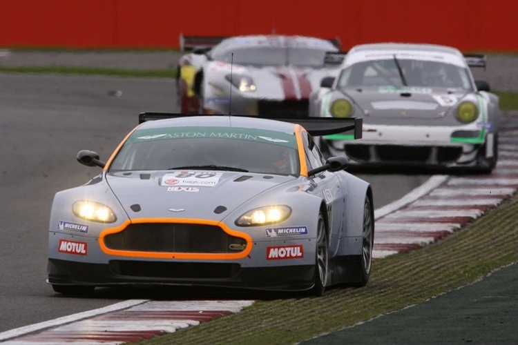 Hexis Racing AMR Aston Martin V8 Vantage GT2