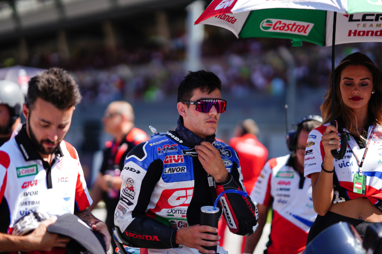 Iker Lecuona (23) steht ein weiteres Mal im MotoGP-Grid