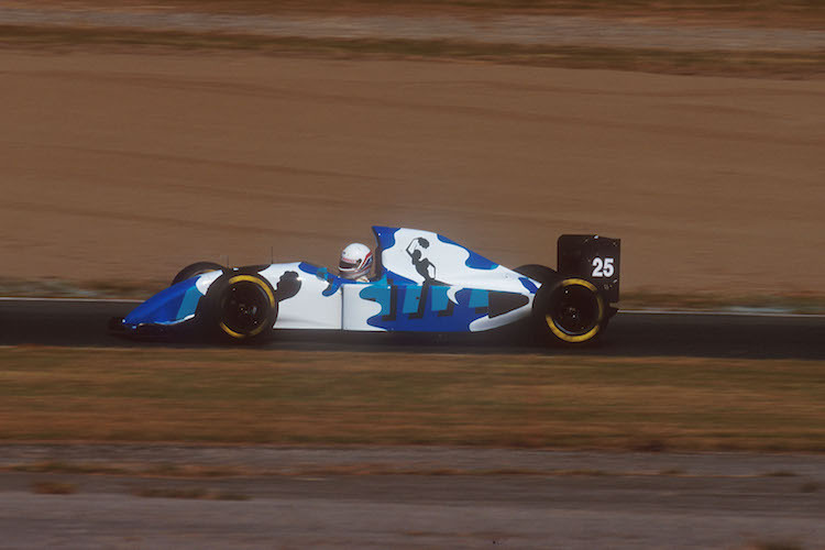 Auflösung der Vorwoche: Martin Brundle mit seinem Ligier in Suzuka 1993