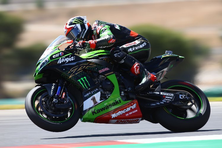 Jonathan Rea lässt seine Kawasaki fliegen