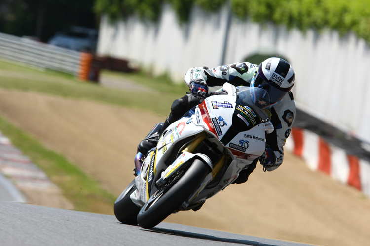 Markus Reiterberger will 2015 neben der IDM gelegentlich in der Superbike-WM mitmachen
