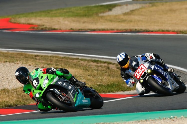 Gianluca Vizziello (li) beim Acht-Stunden-Rennen in Oschersleben