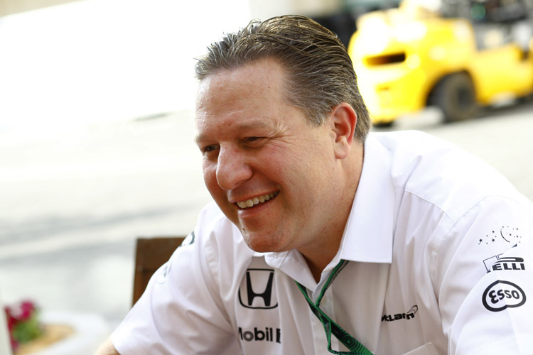 Zak Brown: «Die Fans wollen die GP-Stars am Steuer kämpfen sehen»