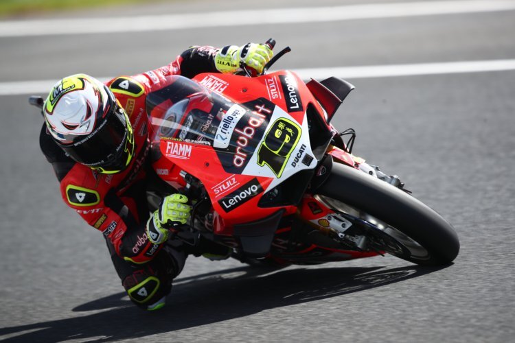 Alvaro Bautista und die Ducati V4R waren ein unschlagbares Gespann