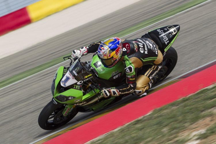 Kenan Sofuoglu und Puccetti Racing verlängerten mit Kawasaki