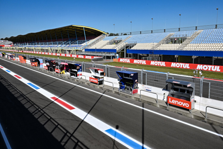 Alles ist angerichtet am TT Circuit