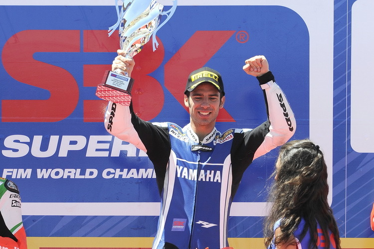 Marco Melandri mit einem weiteren Laufsieg in der Superbike-WM