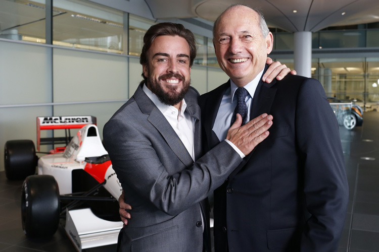 Fernando Alonso mit Ron Dennis