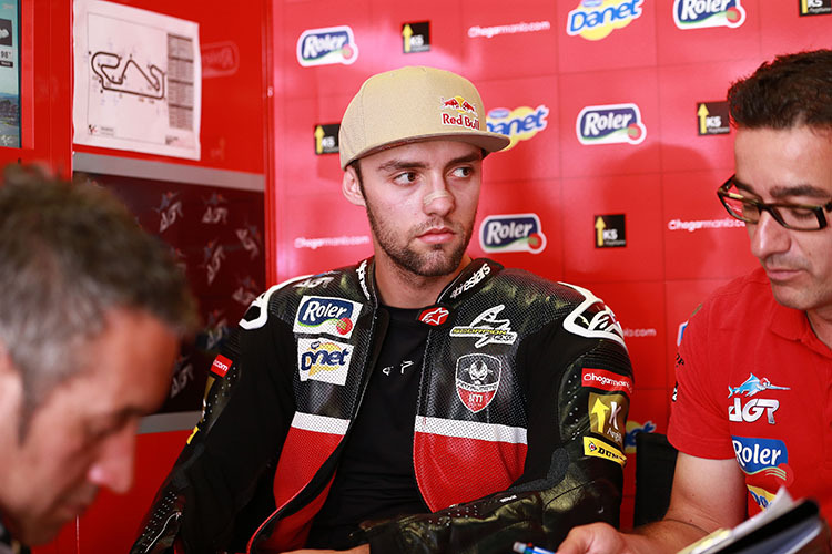 Jonas Folger mit dem AGR-Team