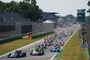 Volles Feld mit den LMP2 vorne in der ELMS