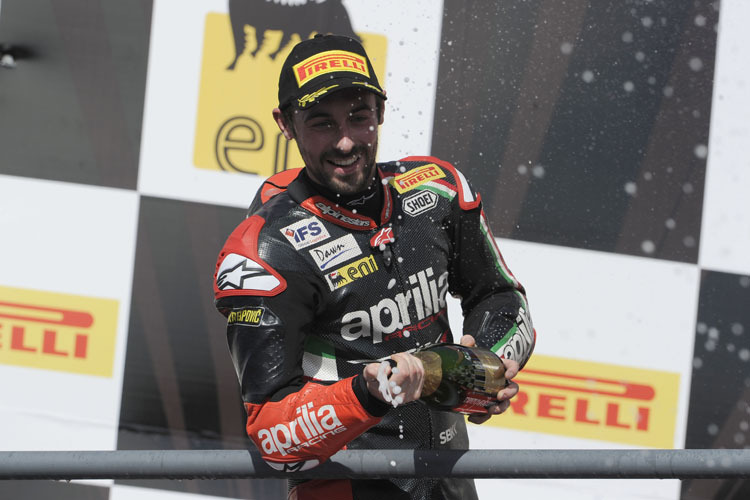 Seinen ersten Aprilia-Sieg holte Laverty in Portugal