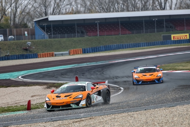 Die beiden McLaren 570S GT4 von Dörr Motorsport in der ADAC GT4 Germany