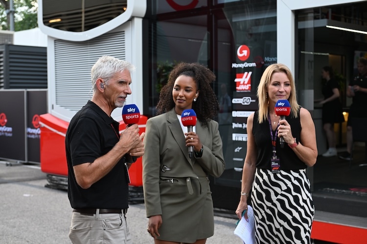 Damon Hill mit den Sky-Kolleginnen Naomi Schiff und Rachel Brookes