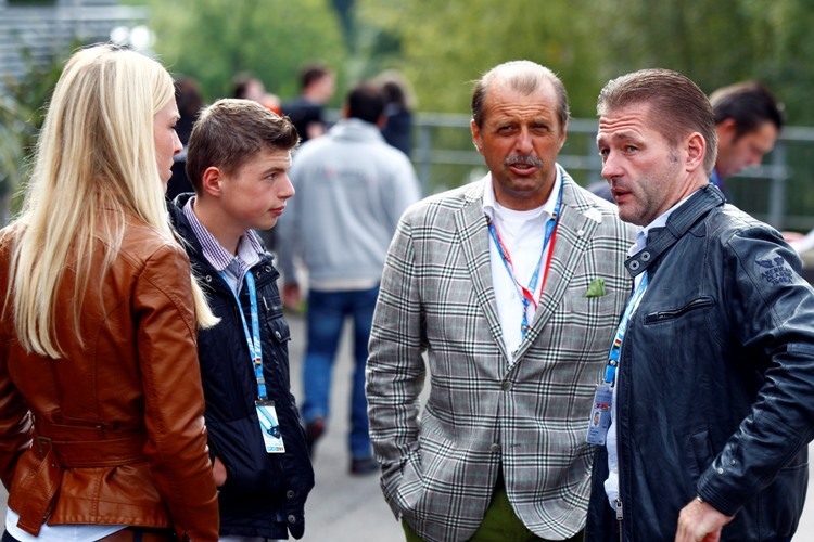 Jos Verstappen (re.)  in Spa 2011