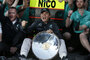 Nico Rosberg gewinnt das Auftaktrennen in Australien