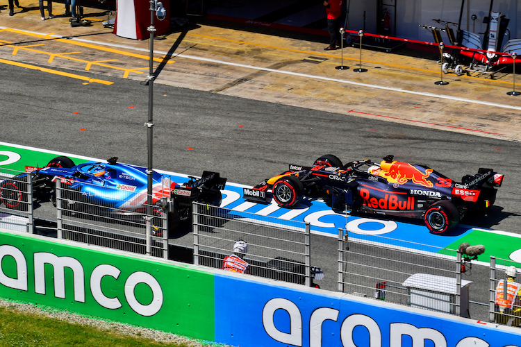 Fernando Alonso und Max Verstappen