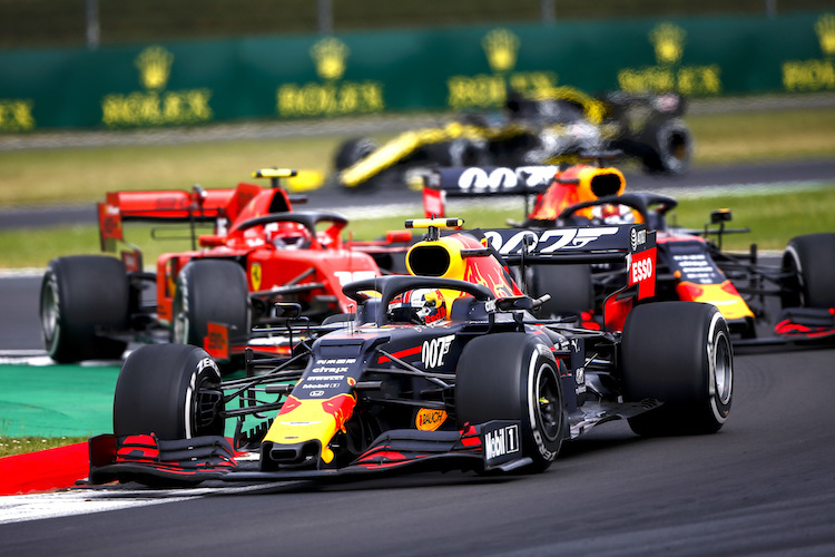 Pierre Gasly vor Max Verstappen und Charles Leclerc