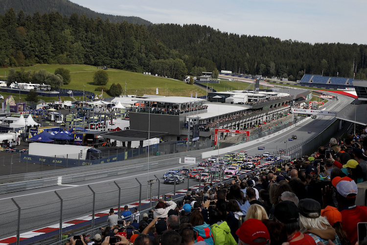 Auf den DTM-Kalender müssen die Fans weiter warten