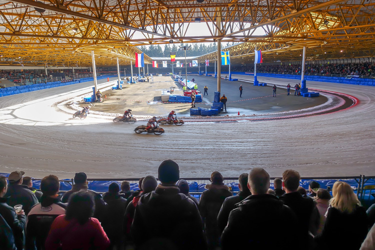 Eisspeedway in Assen hat eine 45-jährige Tradition