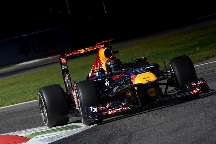 Sebastian Vettel im RBR-Renault.