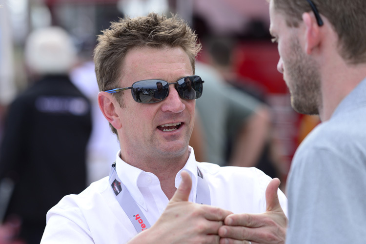 Allan McNish: «Das Tempo-Defizit ist geblieben, doch nun kommen die roten Renner auch nicht mehr so zuverlässig ins Ziel»