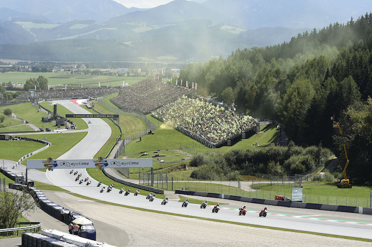 Auf den Tribünen am Red Bull Ring herrscht eine ganz besondere MotoGP-Atmosphäre