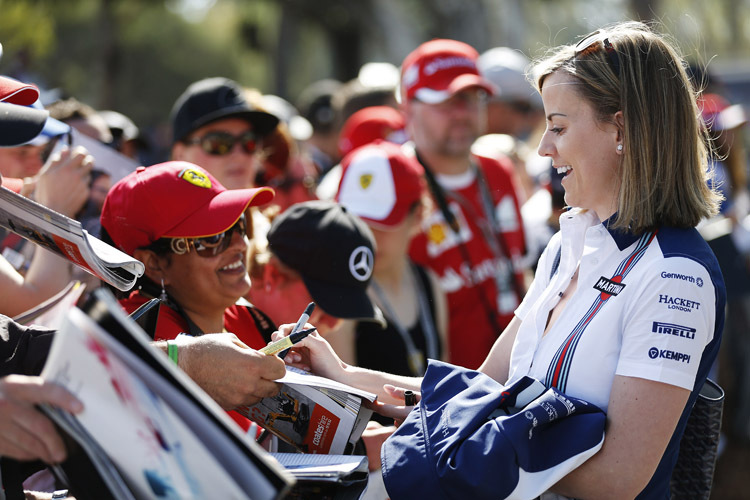 Mehr Publicity und neue Sponsoren: Das verspricht sich Bernie Ecclestone von Formel-1-Pilotinnen wie Susie Wolff