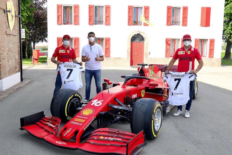 Charles Leclerc, Cristiano Ronaldo und Carlos Sainz in Maranello