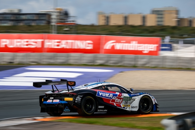 Timo Glock im Dörr Motorsport McLaren