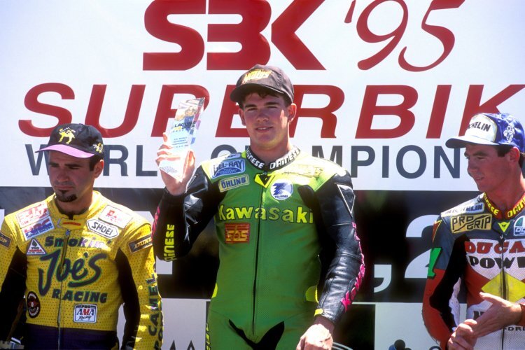 Das erste Rennen der Superbike-WM in Laguna Seca: Sieger Anthony Gobert vor Troy Corser und Miguel DuHamel