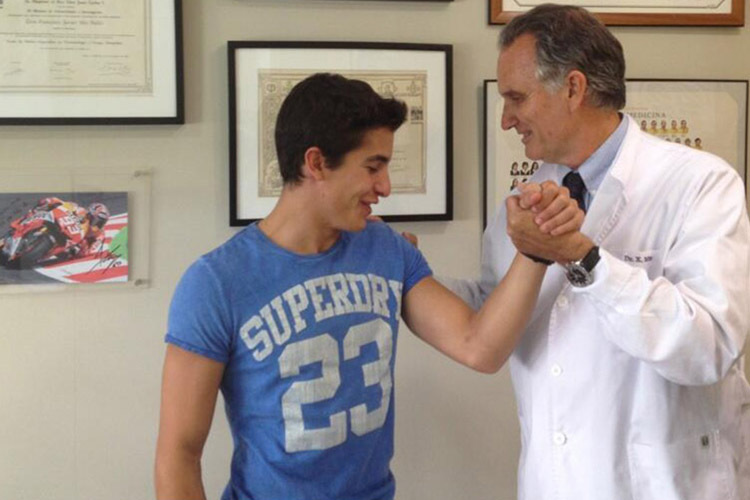 Marc Márquez mit Dr. Xavier Mir