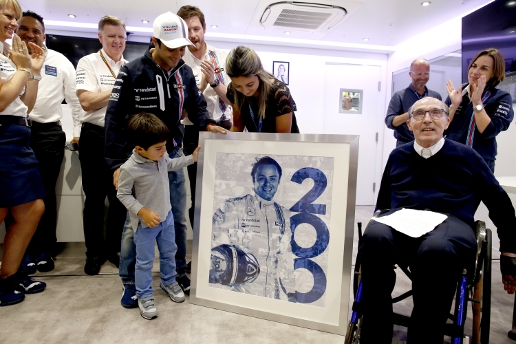 Felipe Massa feiert seinen 200. Grand Prix Start, mit seiner Familie, seinem Team und Sir Frank Williams