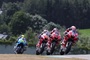 Andrea Dovizioso gefolgt von Petrucci, Miller und Mir