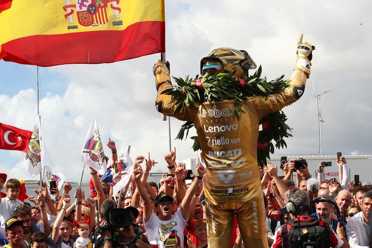 Alvaro Bautista ist jetzt zweifacher Superbike-Weltmeister