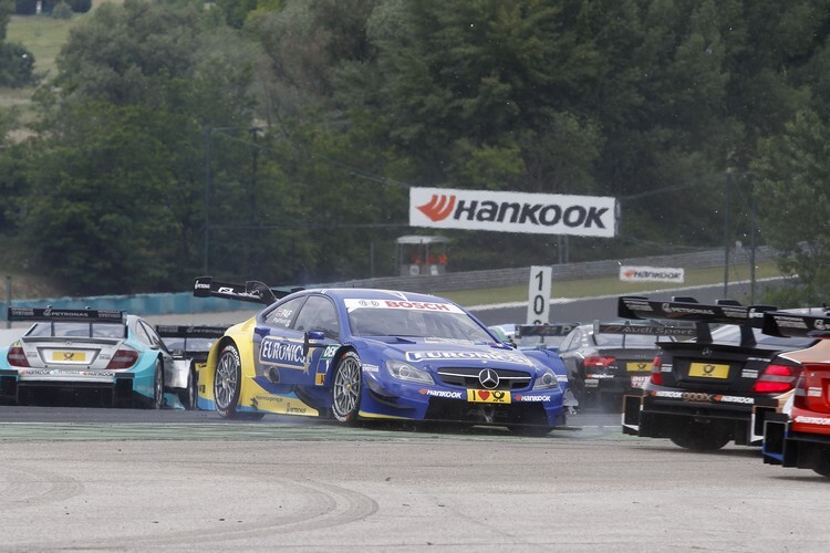 Gary Paffett dreht sich in Ungarn