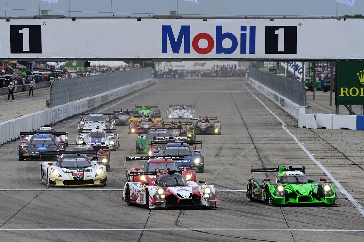 Der Start zu den 12 Stunden von Sebring 2016