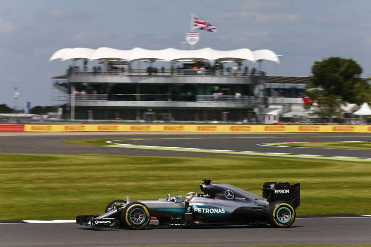 Lewis Hamilton in Silverstone