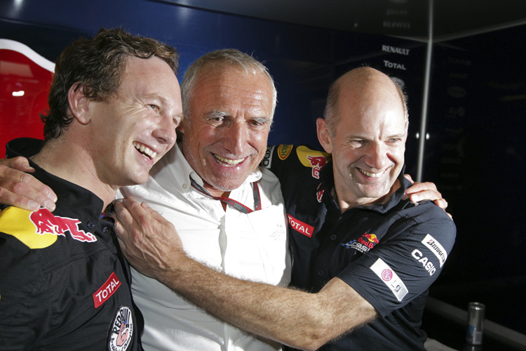 «Mr. Red Bull» Didi Mateschitz (Mitte) mit Red Bull Racing-Teamchef Christian Horner und Technikchef Adrian Newey