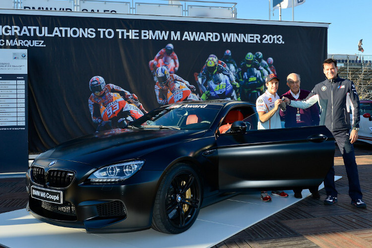 Marc Márquez erhält als bester Qualifyer ein BMW M6 Coupé 