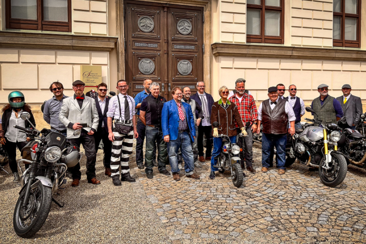 Regenburg war eine von 30 Städten, in denen sich die Motorradfahrer in Deutschland trafen