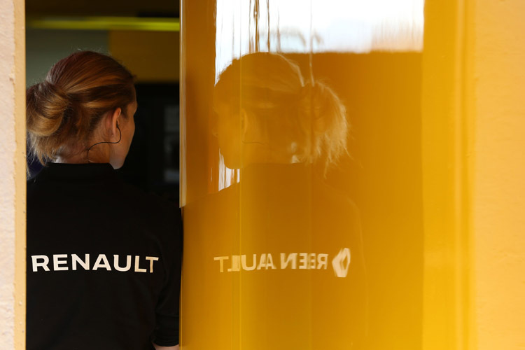 Das Renault-Team stellt sich hinter den Kulissen neu auf
