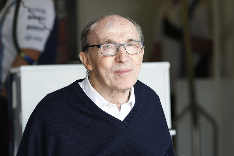 Williams-Oberhaupt Frank Williams liess sich die offizielle Eröffnung des Williams Advanced Engineering Facility nicht entgehen