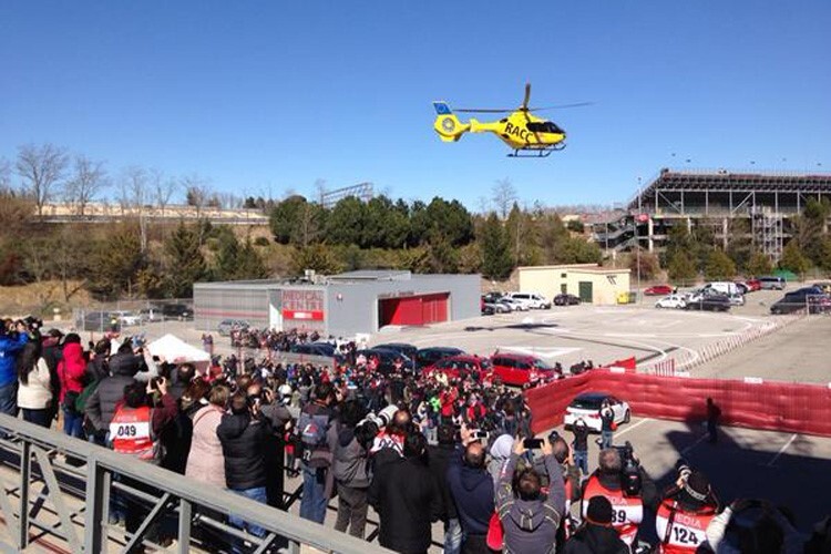 Fernando Alonso wird im Hubschrauber ins nächste Krankenhaus gebracht