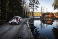 Elfyn Evans auf Kurs zum zweiten Sieg