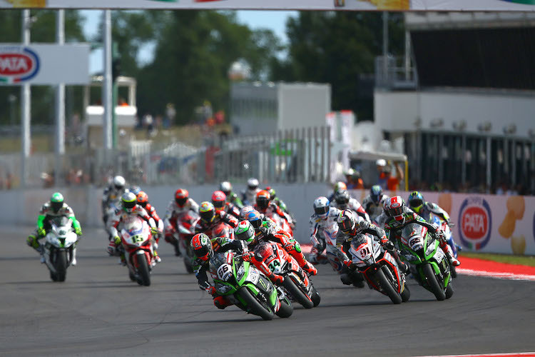 Die Superbike-Fans können sich nach Meinung des Althea-Teamchefs auf eine tolle Saison freuen