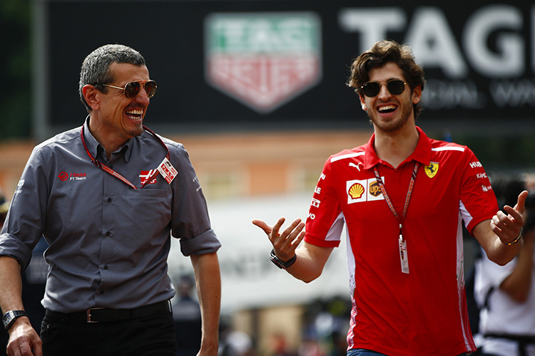 Günther Steiner und Antonio Giovinazzi