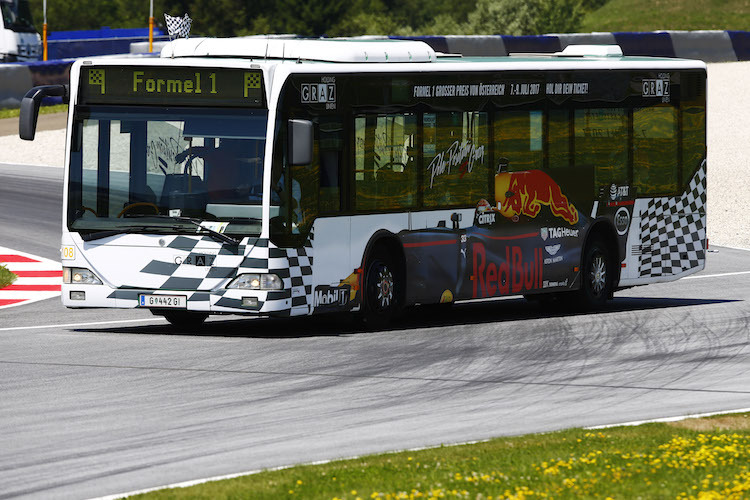 F1-Bus