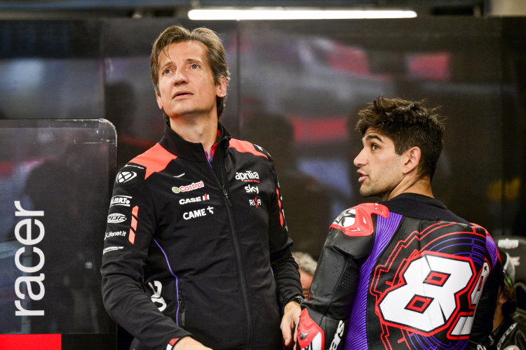 Aprilia-Rennchef Massimo Rivola (li.) mit Weltmeister Jorge Martin